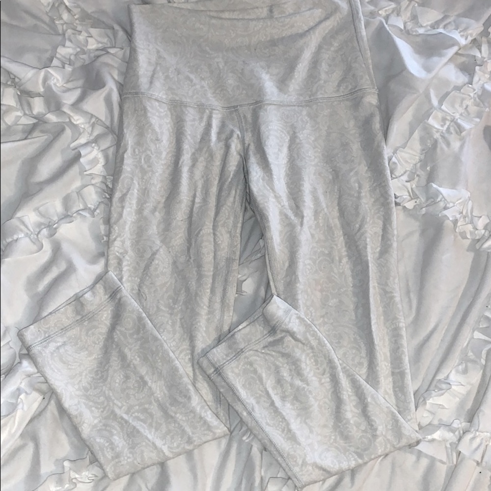 Cropped Lululemon Leggings